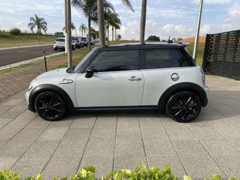 MINI Cooper 1.6 16V S TURBO AUTOM�TICO, Foto 8
