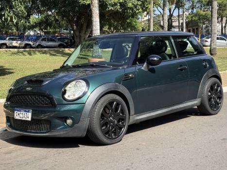 MINI Cooper 1.6 16V S TURBO, Foto 2