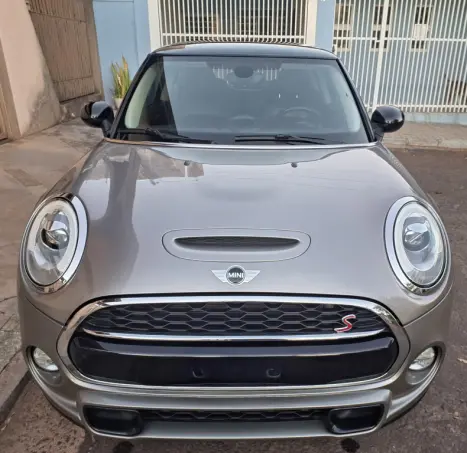 MINI Cooper 2.0 S 16V EXCLUSIVE TURBO, Foto 2