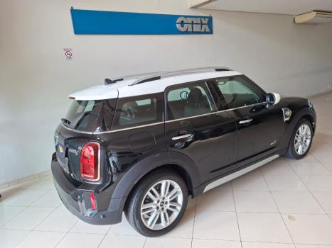 MINI Countryman 1.5 12V 4P COOPER S E EXCLUSIVE ALL4 TWINPOWER TURBO STEPTRONIC AUTOM�TICO, Foto 3