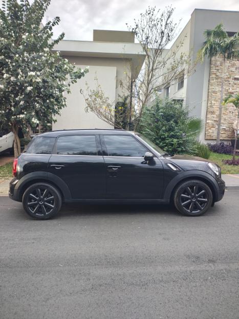 MINI Countryman 1.6 16V S TURBO, Foto 4