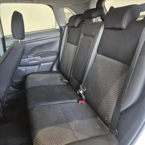 MITSUBISHI ASX 2.0 16V 4P AUTOM�TICO, Foto 13