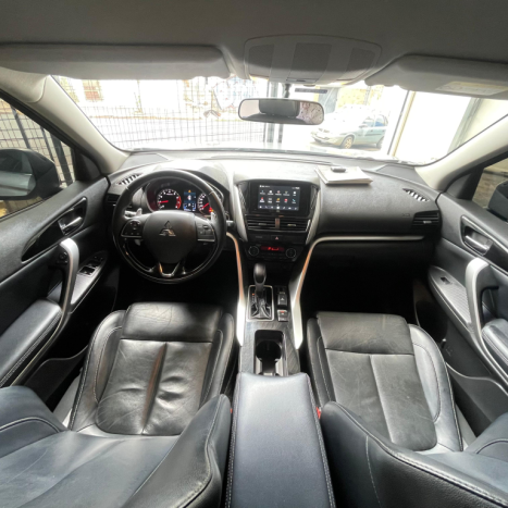 MITSUBISHI Eclipse Cross 1.5 16V 4P HPE MIVEC TURBO AUTOM�TICO CVT, Foto 6