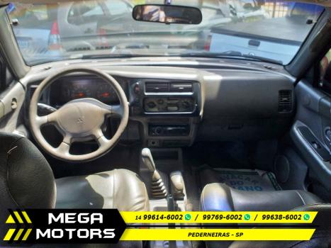 MITSUBISHI L 200 Outdoor 2.5 GLS 4X4 CABINE DUPLA TURBO DIESEL INTERCOOLER, Foto 5