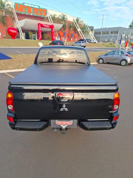 MITSUBISHI L 200 Triton 3.2 16V XB 4X4 CABINE DUPLA TURBO DIESEL INTERCOOLER, Foto 3