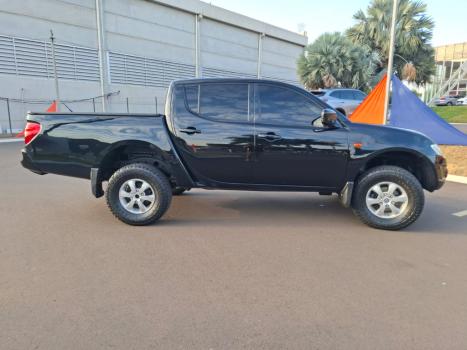 MITSUBISHI L 200 Triton 3.2 16V XB 4X4 CABINE DUPLA TURBO DIESEL INTERCOOLER, Foto 5