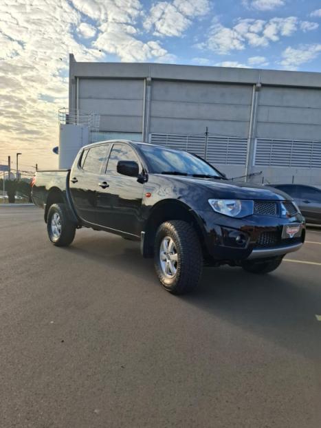 MITSUBISHI L 200 Triton 3.2 16V XB 4X4 CABINE DUPLA TURBO DIESEL INTERCOOLER, Foto 7