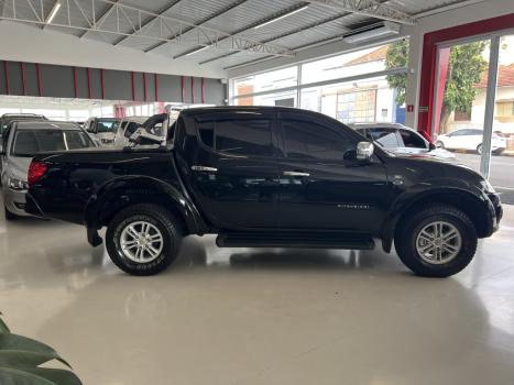 MITSUBISHI L 200 Triton 3.2 16V HPE 4X4 CABINE DUPLA TURBO DIESEL INTERCOOLER AUTOMTICO, Foto 3