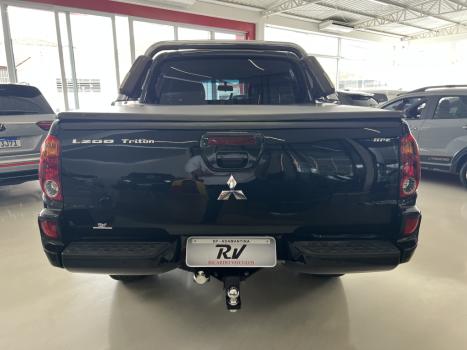 MITSUBISHI L 200 Triton 3.2 16V HPE 4X4 CABINE DUPLA TURBO DIESEL INTERCOOLER AUTOMTICO, Foto 4