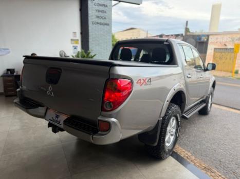 MITSUBISHI L 200 Triton 3.2 16V HPE 4X4 CABINE DUPLA TURBO DIESEL INTERCOOLER, Foto 4