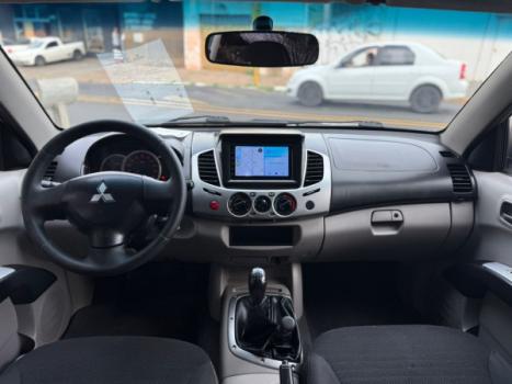 MITSUBISHI L 200 Triton 3.2 16V HPE 4X4 CABINE DUPLA TURBO DIESEL INTERCOOLER, Foto 17