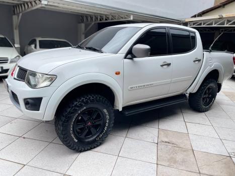 MITSUBISHI L 200 Triton , Foto 3