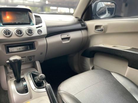 MITSUBISHI L 200 Triton , Foto 7