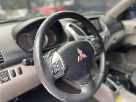 MITSUBISHI L 200 Triton , Foto 12