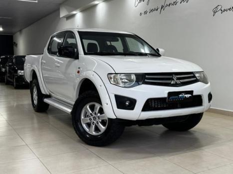 MITSUBISHI L 200 Triton 3.2 16V GL 4X4 CABINE DUPLA TURBO DIESEL INTERCOOLER, Foto 2