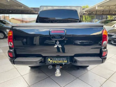 MITSUBISHI L 200 Triton , Foto 3