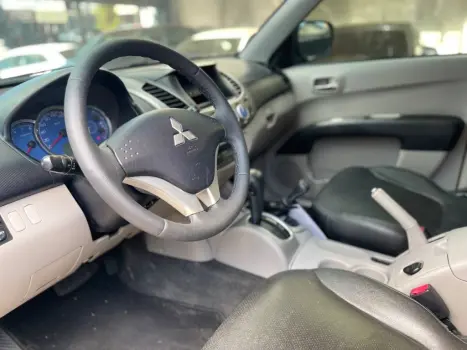 MITSUBISHI L 200 Triton , Foto 13