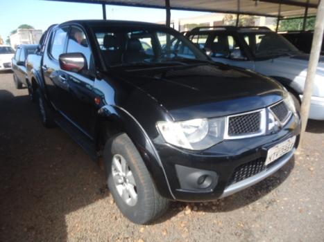 MITSUBISHI L 200 Triton 3.2 16V HPE 4X4 CABINE DUPLA TURBO DIESEL INTERCOOLER AUTOM�TICO, Foto 2