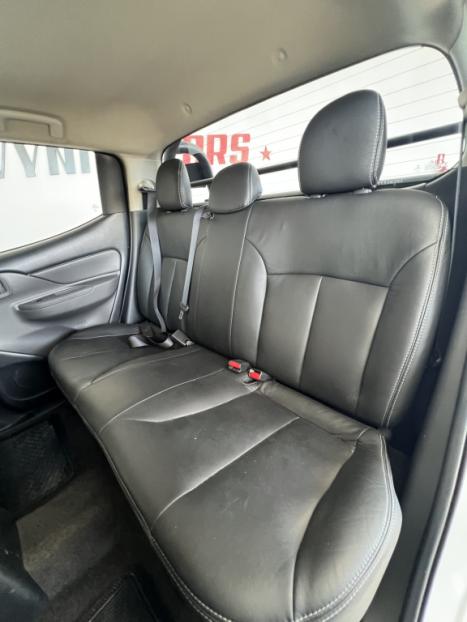 MITSUBISHI L 200 Triton 2.4 16V FLEX GL CABINE DUPLA, Foto 3
