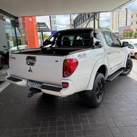 MITSUBISHI L 200 Triton 3.5 V6 HPE 4X4 FLEX CABINE DUPLA AUTOM�TICO, Foto 5