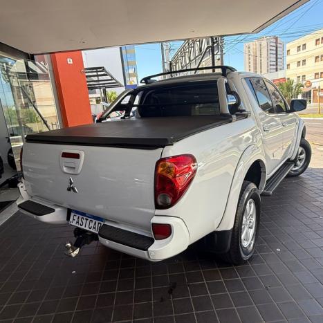 MITSUBISHI L 200 Triton 3.5 V6 HPE 4X4 FLEX CABINE DUPLA AUTOM�TICO, Foto 5