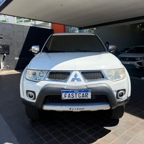 MITSUBISHI L 200 Triton 3.5 V6 HPE 4X4 FLEX CABINE DUPLA AUTOM�TICO, Foto 7