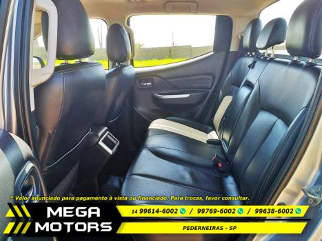 MITSUBISHI L 200 Triton 2.4 16V SPORT HPE-S 4X4 CABINE DUPLA TURBO DIESEL AUTOM�TICO, Foto 13