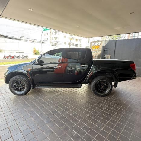 MITSUBISHI L 200 Triton 3.2 16V HPE 4X4 CABINE DUPLA TURBO DIESEL INTERCOOLER AUTOM�TICO, Foto 4