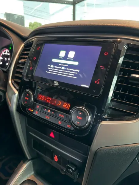 MITSUBISHI L 200 Triton 2.4 16V SPORT HPE 4X4 CABINE DUPLA TURBO DIESEL AUTOM�TICO, Foto 17