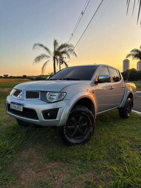 MITSUBISHI L 200 Triton 3.2 16V HPE 4X4 CABINE DUPLA TURBO DIESEL INTERCOOLER AUTOM�TICO, Foto 1