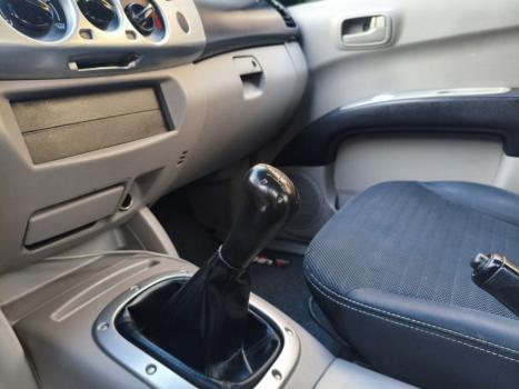 MITSUBISHI L 200 Triton 2.4 16V FLEX HLS CABINE DUPLA, Foto 10