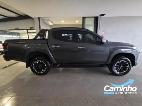 MITSUBISHI L 200 Triton 2.4 16V SPORT HPE 4X4 CABINE DUPLA TURBO DIESEL AUTOM�TICO, Foto 4