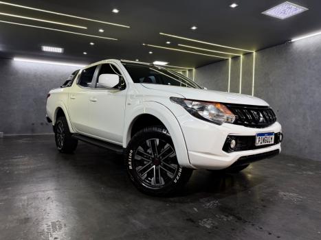MITSUBISHI L 200 Triton 2.4 16V SPORT GL CABINE DUPLA TURBO DIESEL, Foto 4
