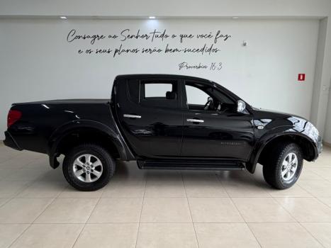 MITSUBISHI L 200 Triton 3.5 V6 HPE 4X4 FLEX CABINE DUPLA AUTOMÁTICO, Foto 4