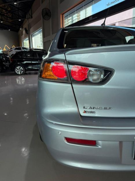 MITSUBISHI Lancer 2.0 16V 4P GT, Foto 10