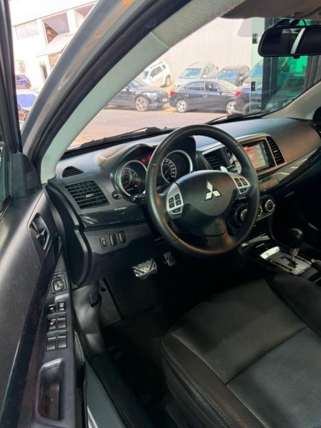 MITSUBISHI Lancer 2.0 16V 4P GT, Foto 12