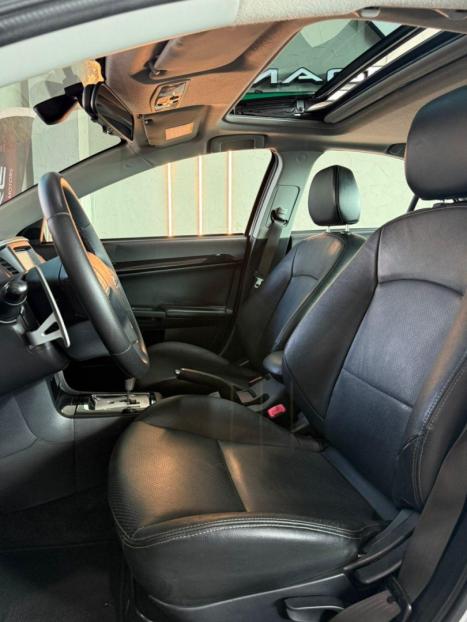 MITSUBISHI Lancer 2.0 16V 4P GT, Foto 13