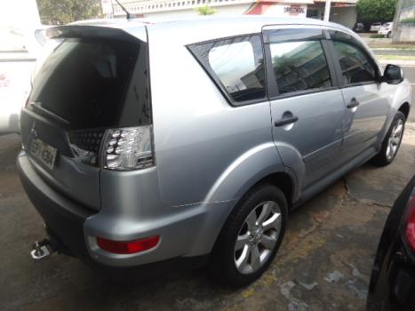 MITSUBISHI Outlander 2.4 16V 4P 4X4 AUTOMTICO, Foto 6