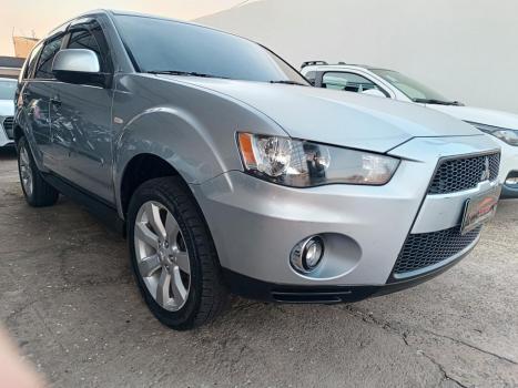 MITSUBISHI Outlander 2.4 16V 4P 4X4 AUTOMTICO, Foto 2