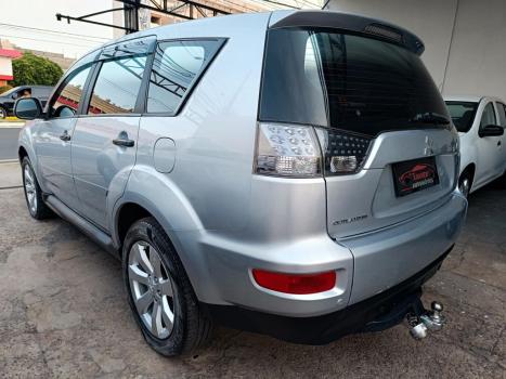MITSUBISHI Outlander 2.4 16V 4P 4X4 AUTOMTICO, Foto 8