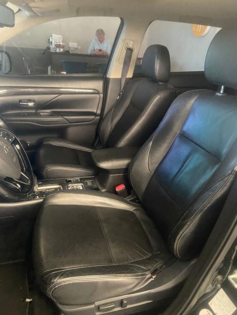 MITSUBISHI Outlander 2.2 16V 4P 4X4 DIESEL AUTOMTICO, Foto 7