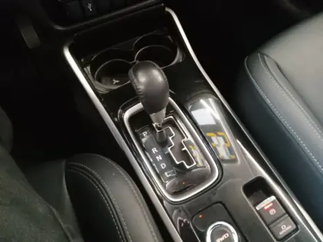 MITSUBISHI Outlander 2.2 16V 4P 4X4 HPE-S AWD DIESEL AUTOMTICO, Foto 13