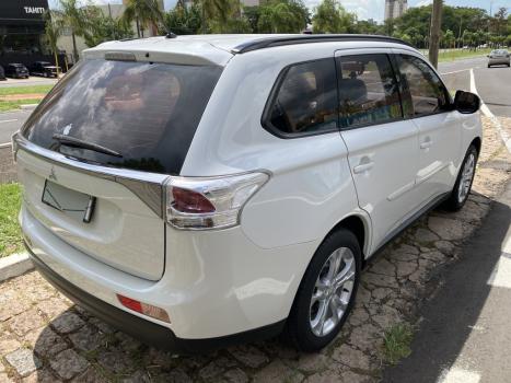 MITSUBISHI Outlander 2.0 16V 4P AUTOM�TICO, Foto 9
