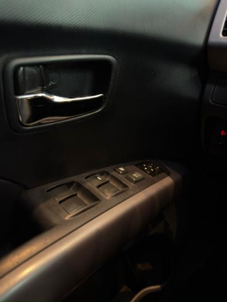 MITSUBISHI Outlander 2.0 16V 4P AUTOM�TICO, Foto 16