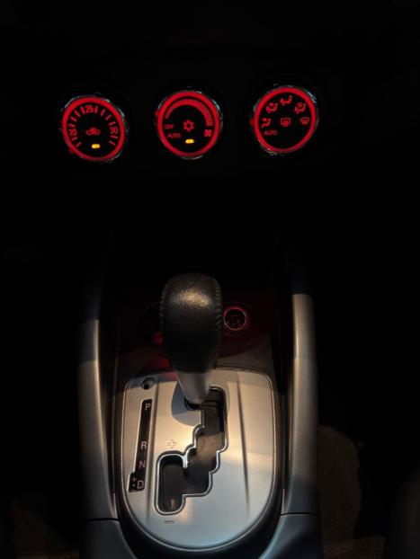 MITSUBISHI Outlander 2.0 16V 4P AUTOM�TICO, Foto 17