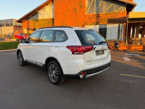 MITSUBISHI Outlander 2.0 16V 4P AUTOM�TICO, Foto 6