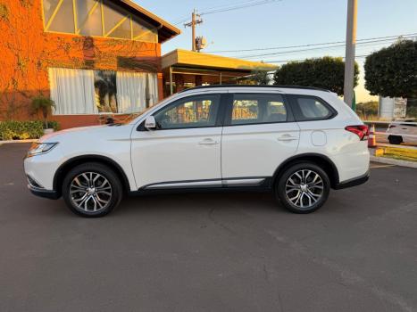 MITSUBISHI Outlander 2.0 16V 4P AUTOM�TICO, Foto 7