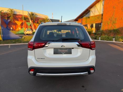 MITSUBISHI Outlander 2.0 16V 4P AUTOM�TICO, Foto 13