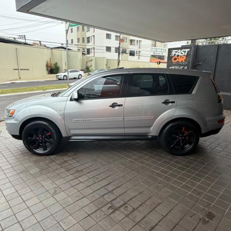 MITSUBISHI Outlander 2.4 16V 4P 4X4 AUTOM�TICO, Foto 3