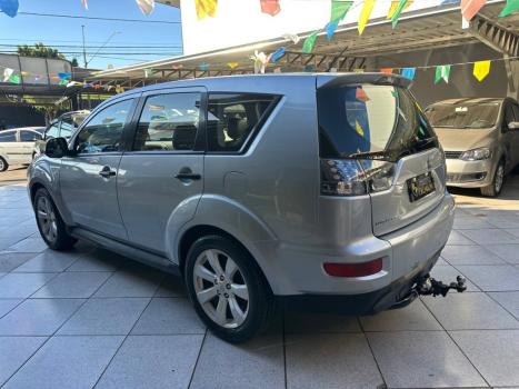 MITSUBISHI Outlander 2.4 16V 4P 4X4 AUTOM�TICO, Foto 4
